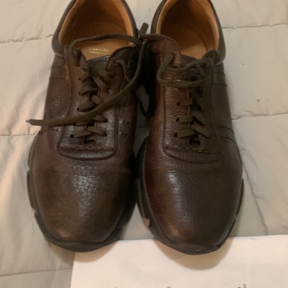 A pair of twice worn Flex Cervo handmade in Italy.These retail for $990.00. - Picture 4 of 5